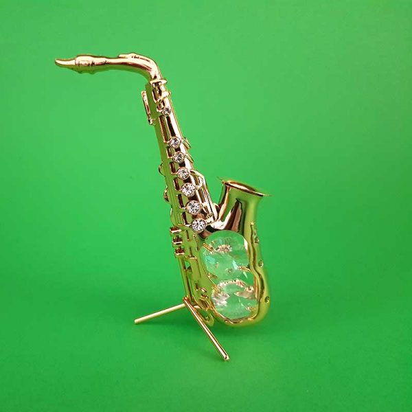 Szaxofon aranyozott kristályfigura